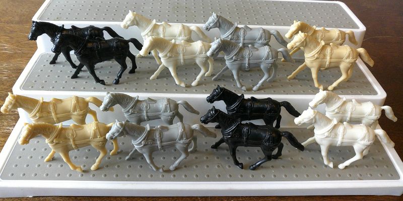 wagon/limber wagon horses X 16 assorted colors set#3